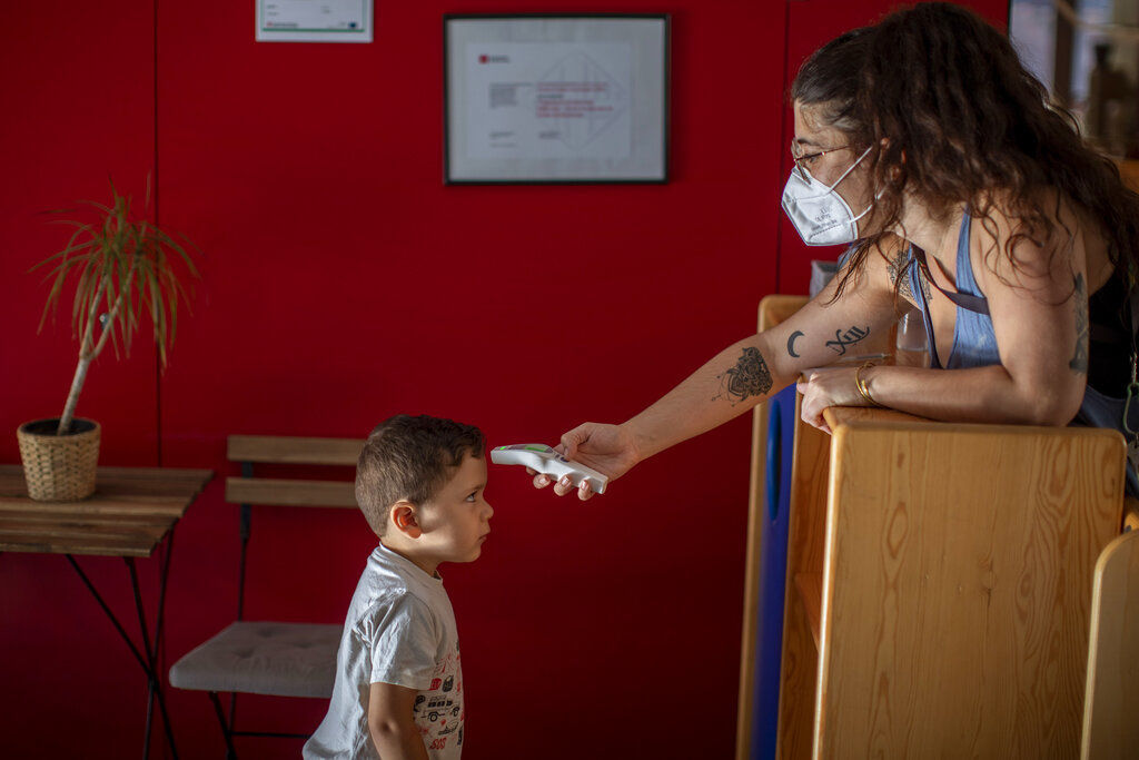 APTOPIX Virus Outbreak Spain